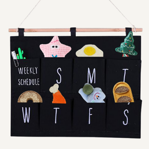 WEEKLY CALENDER Pet Toys Organizer